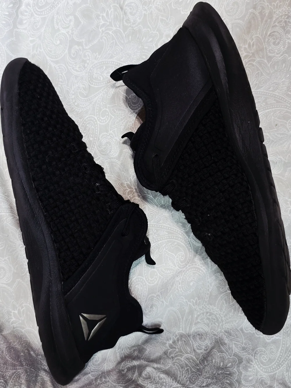 Reebok Plus Runner Woven Women's Triple Black Knit Running Shoes Size 10